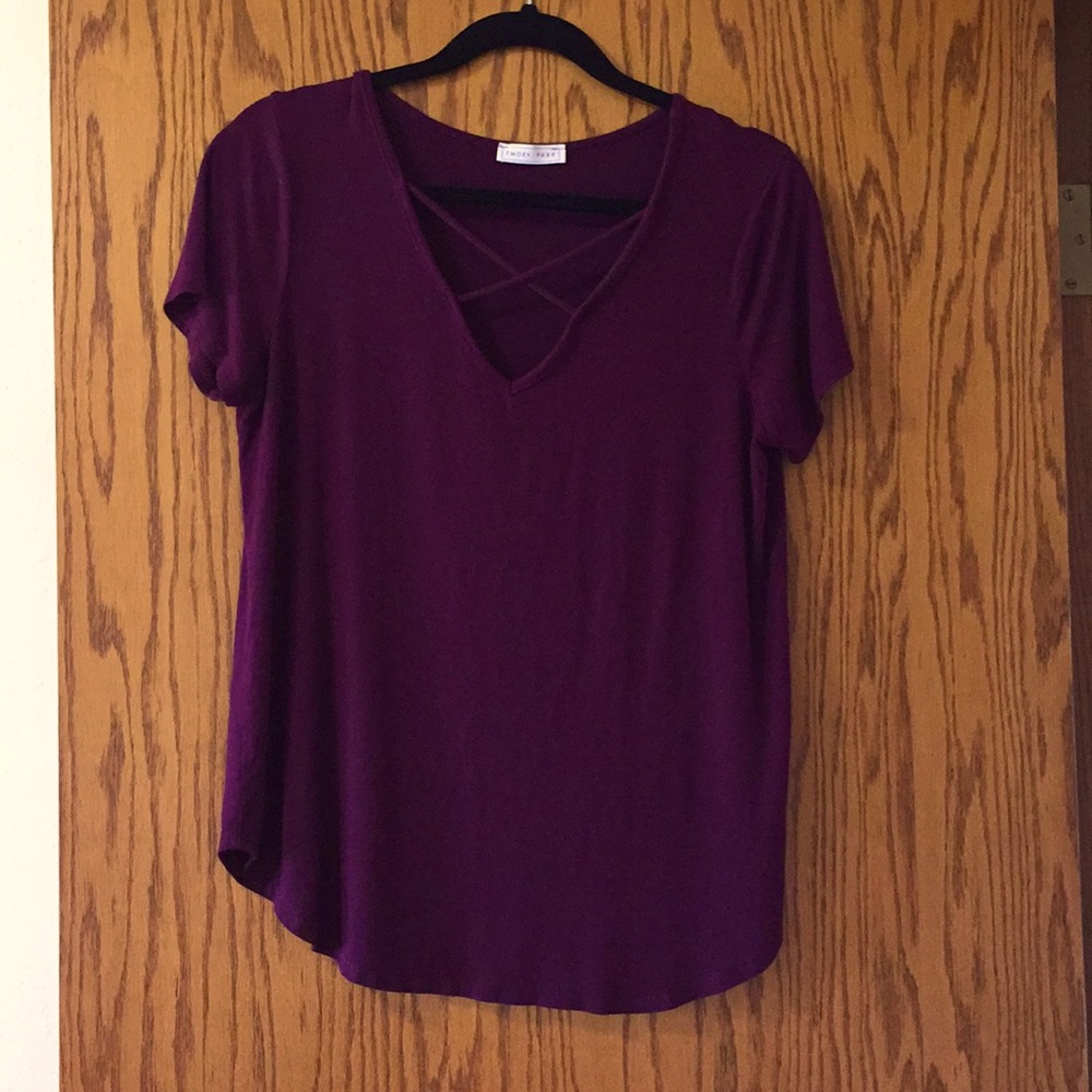 Cranberry colored short sleeve tee